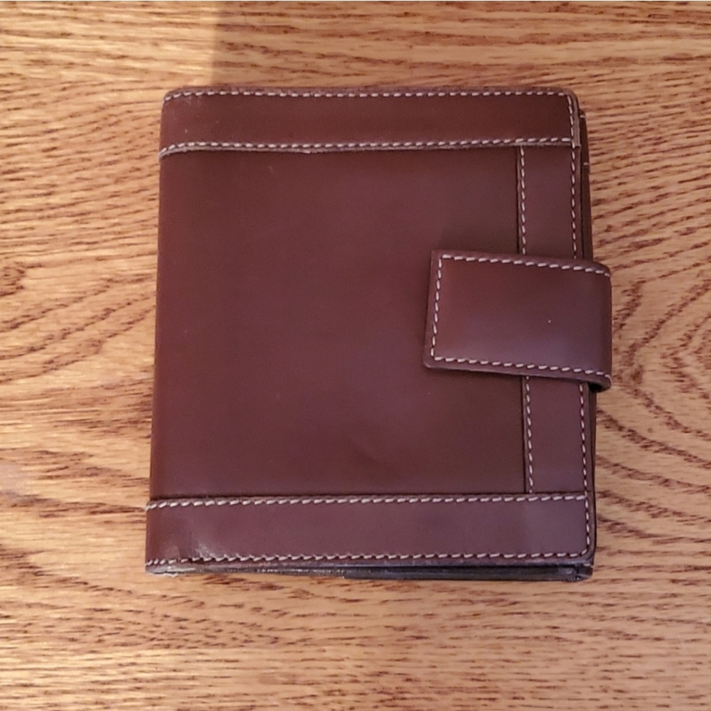 Gucci Authentic Brown Calfskin Leather Unisex Wallet